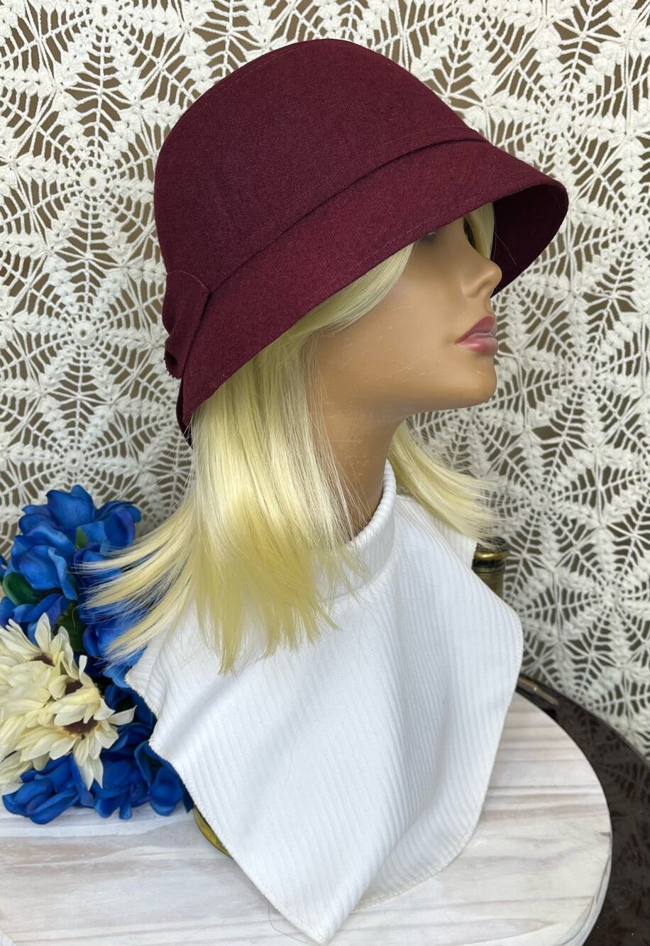 1990’s does 1920’s Wool Plum Cloche Hat